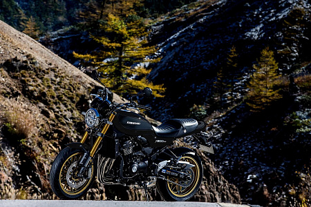 Мотоцикл Kawasaki Z900RS SE